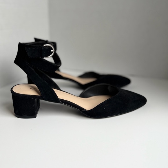 Nine West Shoes - Black Nine West Women’s Pump Ankle Strap Low Block Heel Size 9